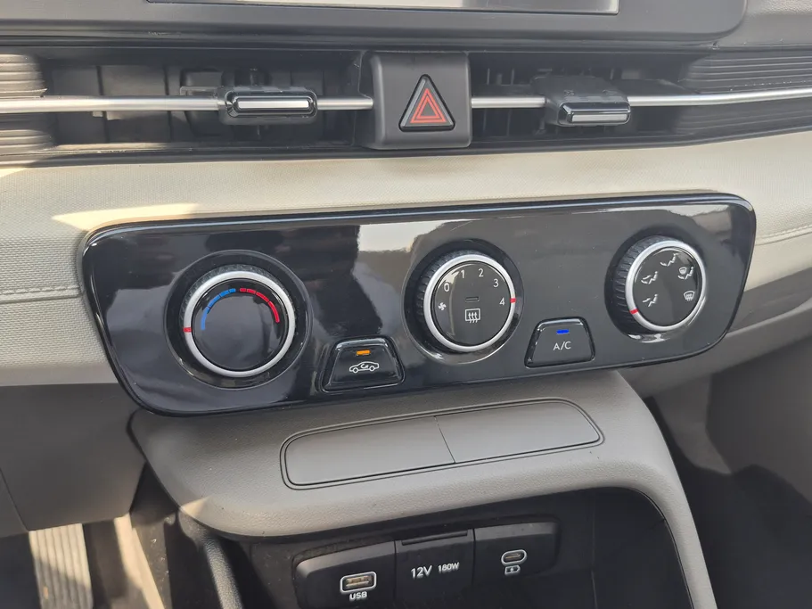 2024 Hyundai Accent Fleet 