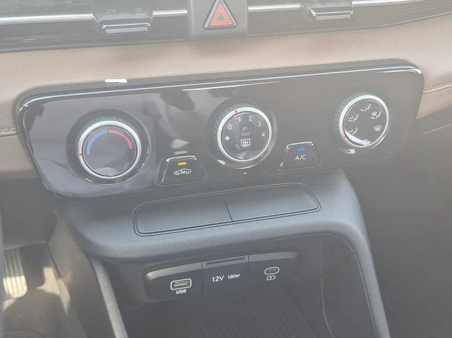 2025 Hyundai Accent Fleet 