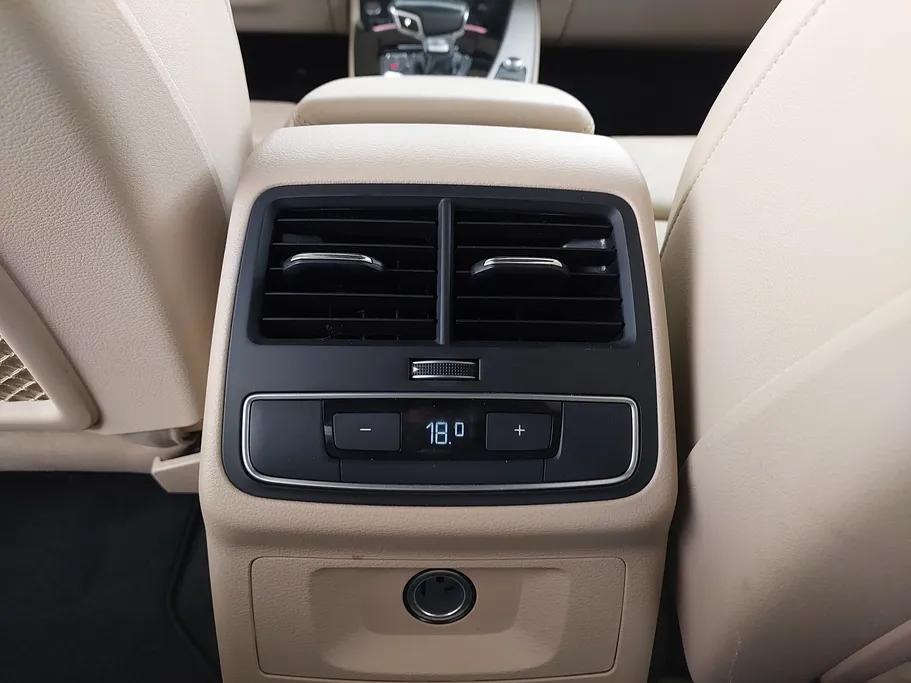 اودي A4 35 TFSI 2024 