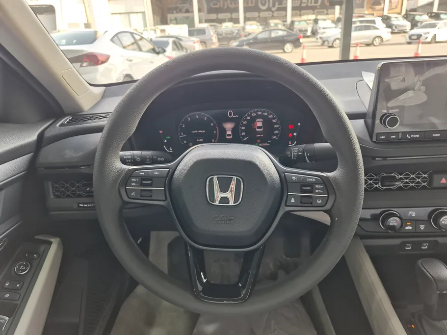 هوندا اكورد LX 2025 