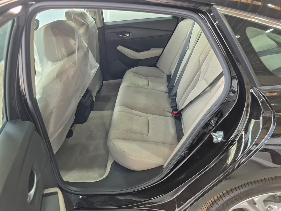 هوندا اكورد LX 2025 
