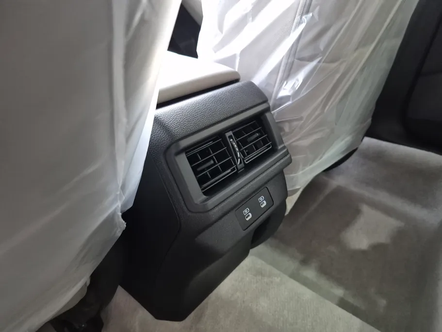 هوندا اكورد LX 2025 