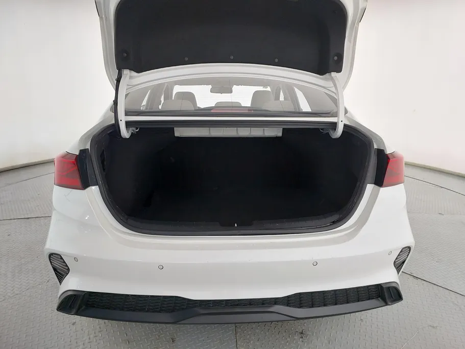 2023 كيا Cerato L 