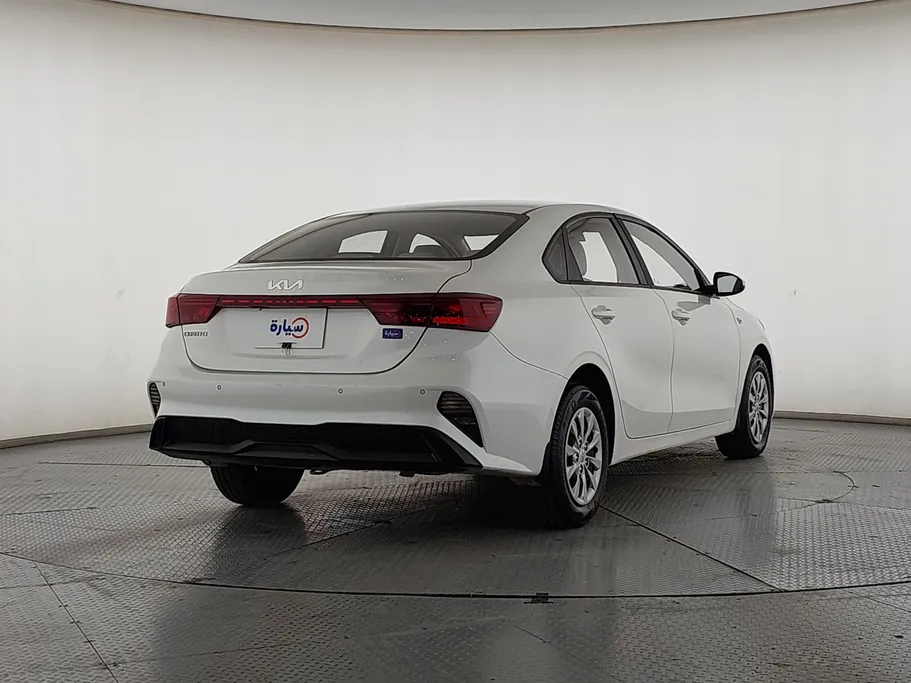 2023 كيا Cerato L 