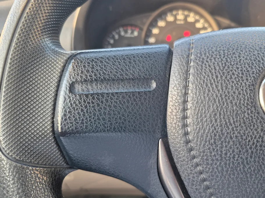 2022 Toyota Yaris  Y 
