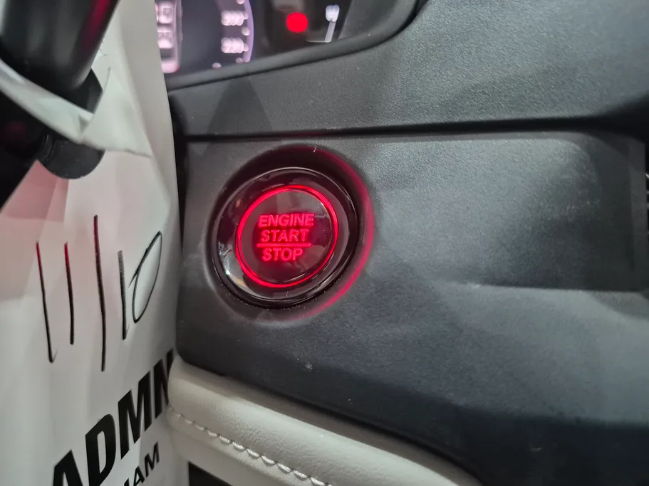 هوندا اكورد LX 2025 