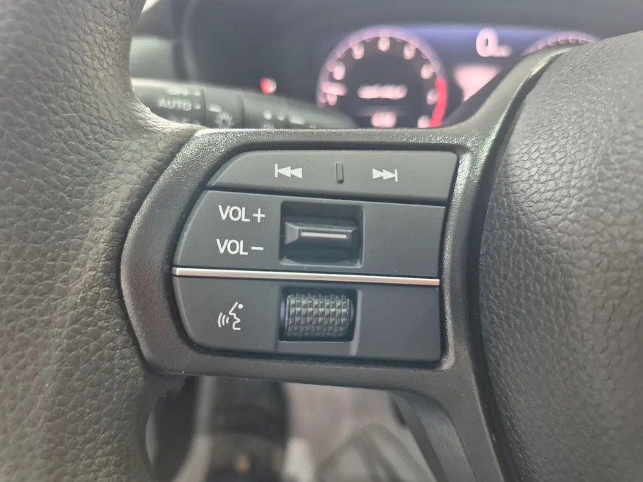 هوندا اكورد LX 2025 