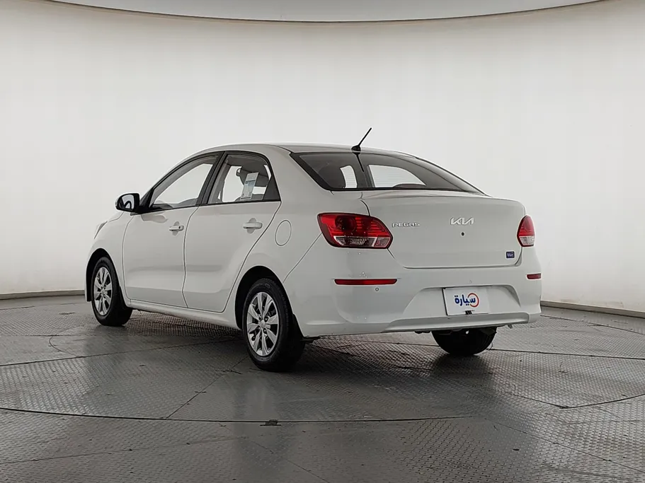 2022 Kia Pegas LX 