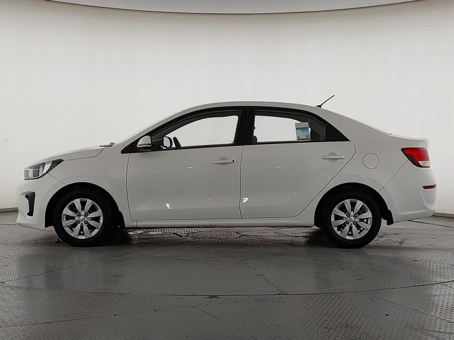 2022 Kia Pegas LX 