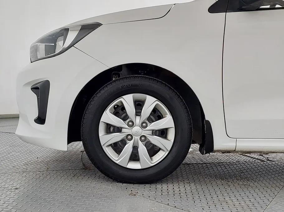 2022 Kia Pegas LX 
