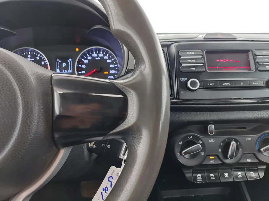 2022 Kia Pegas LX 