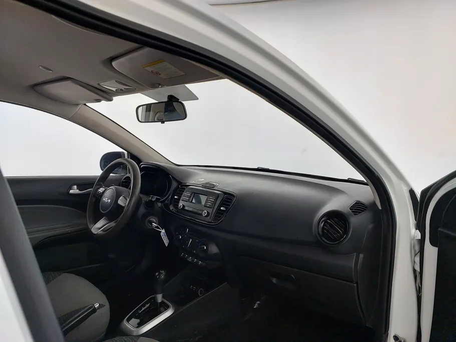 2022 Kia Pegas LX 