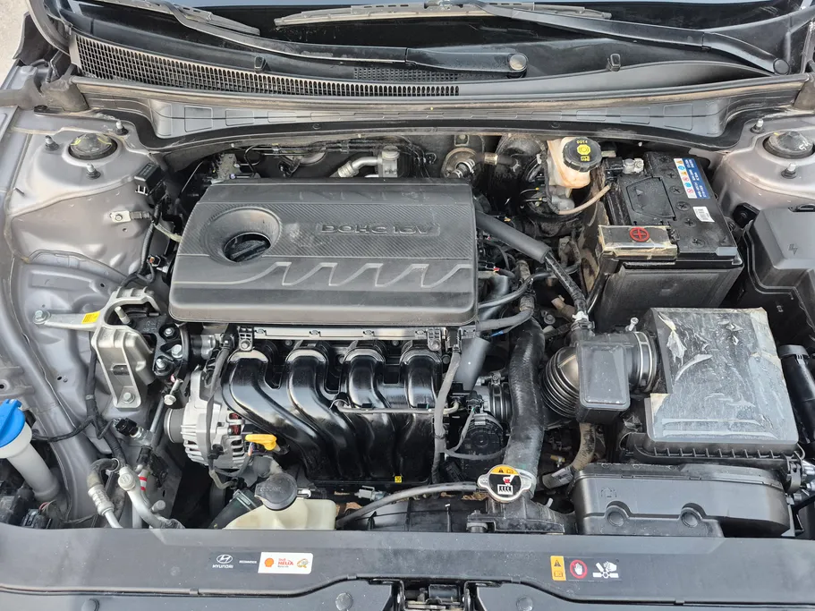2025 Hyundai Elantra Fleet 