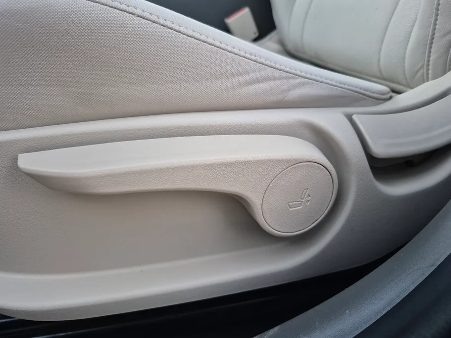 2025 Hyundai Elantra Fleet 