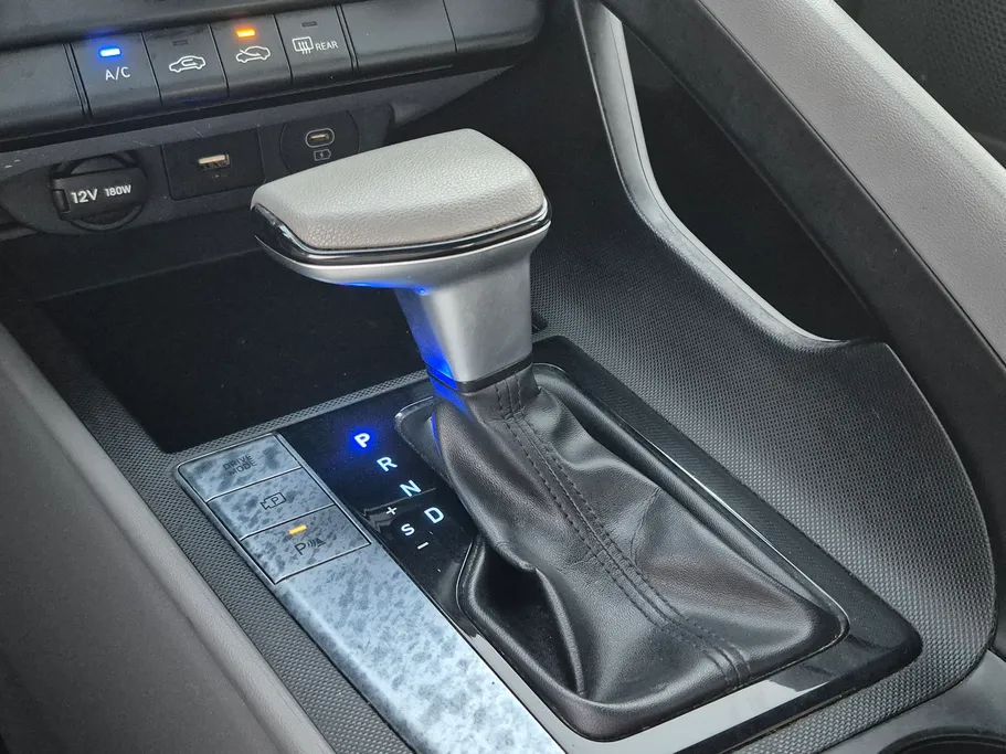 2025 Hyundai Elantra Fleet 
