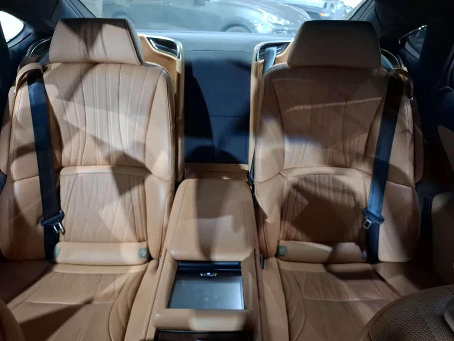 لكزس LS 500 BH Hybrid 2022 