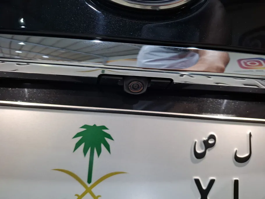 لكزس LS 500 BH Hybrid 2022 