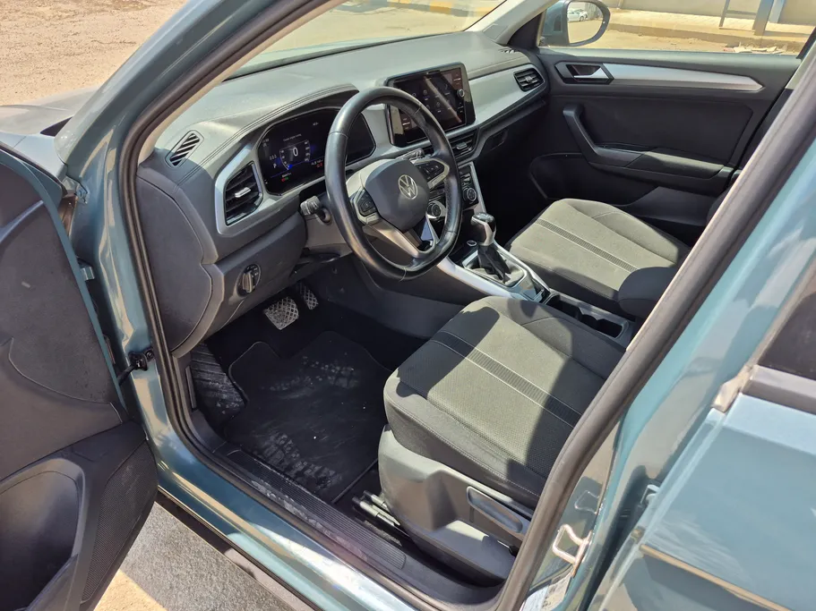 2024 Volkswagen T Roc Life 
