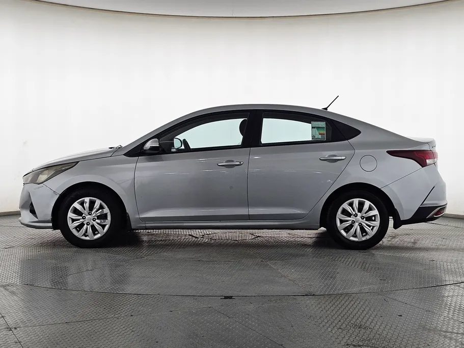 2022 Hyundai Accent Smart 