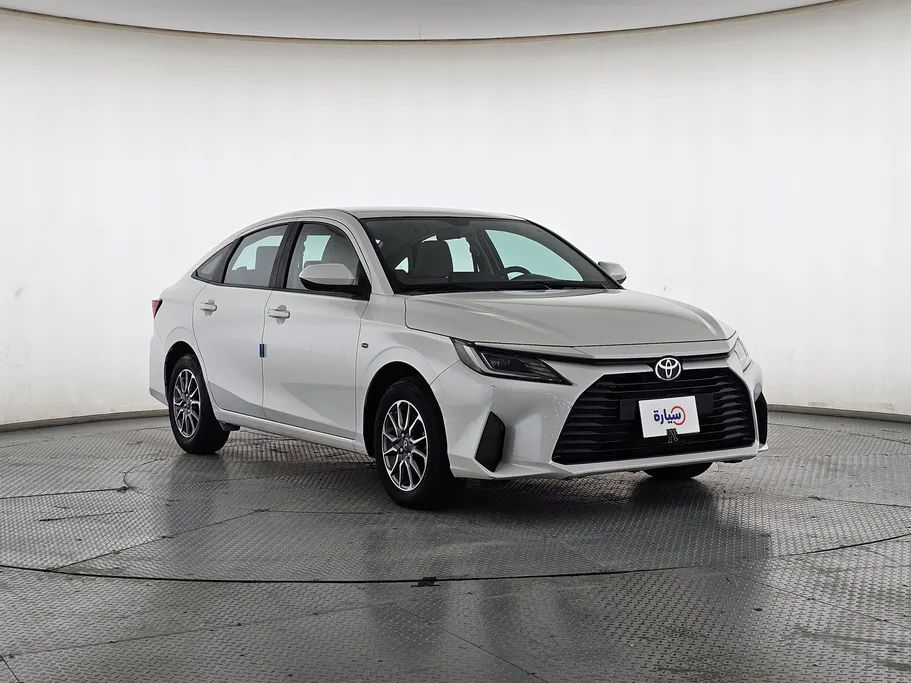 2024 Toyota Yaris  Y 