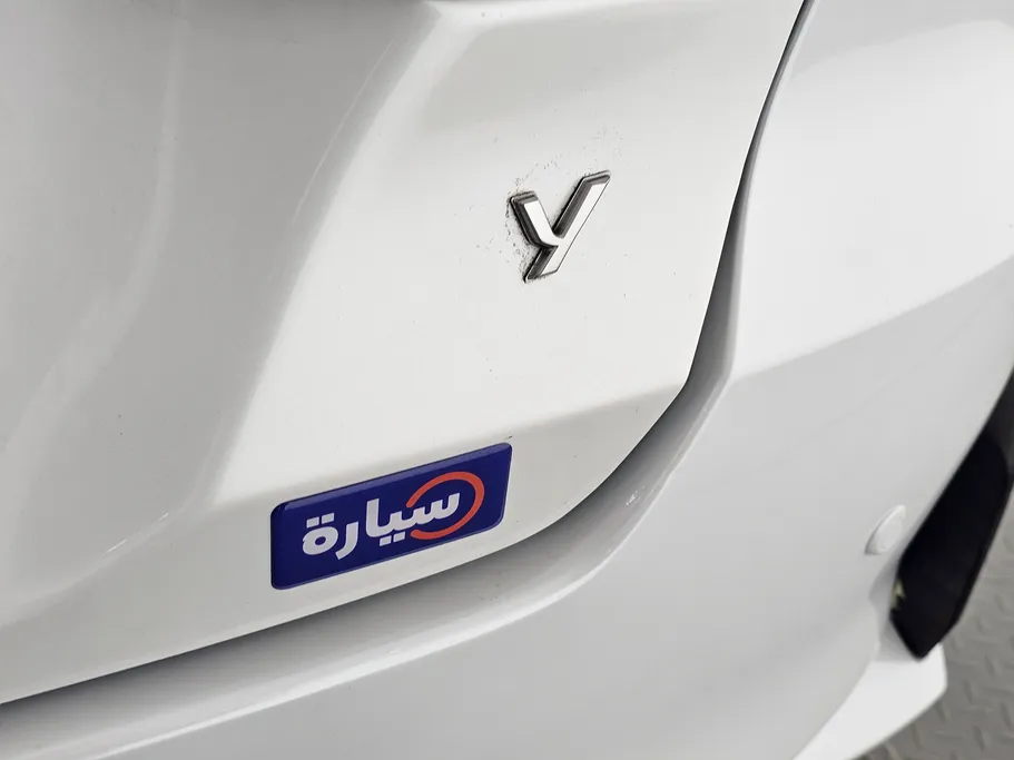 2024 Toyota Yaris  Y 