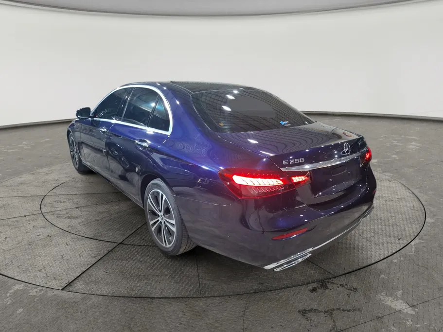 2022 Mercedes E 250 