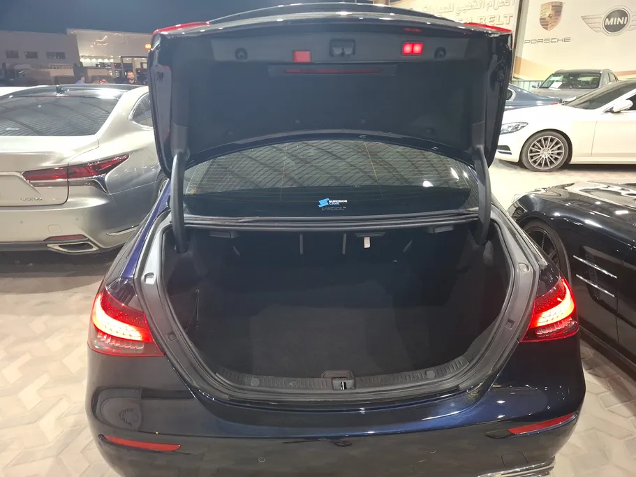 2022 Mercedes E 250 