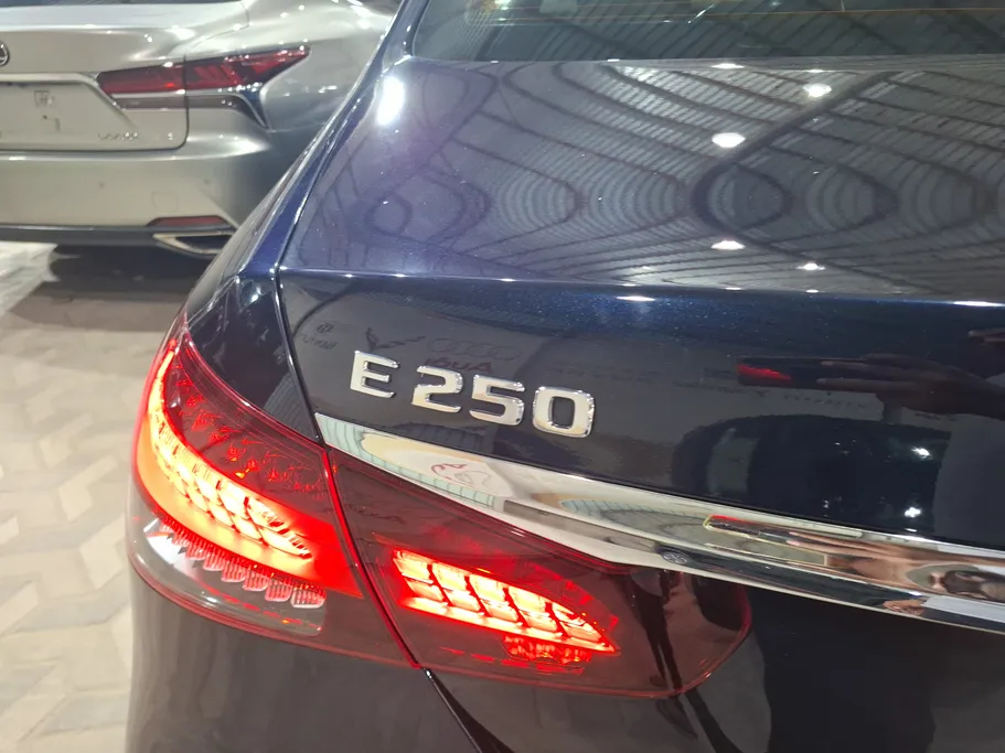 2022 Mercedes E 250 