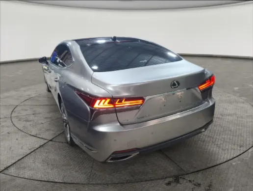 2018 Lexus LS 500 