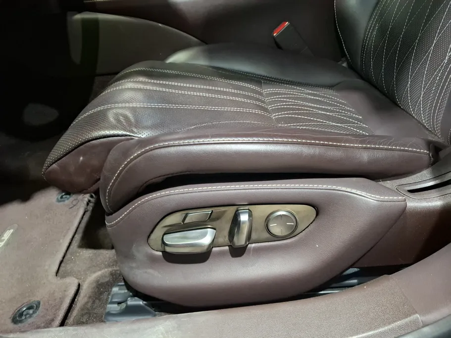 2018 Lexus LS 500 