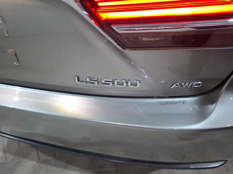 2018 Lexus LS 500 