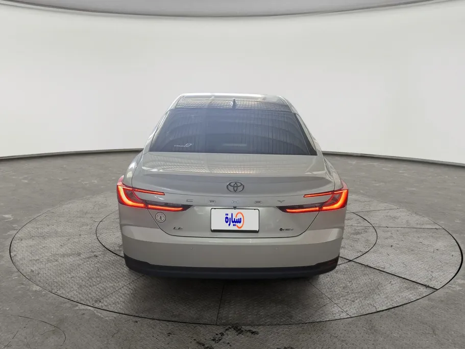 2025 Toyota Camry  LE HEV 