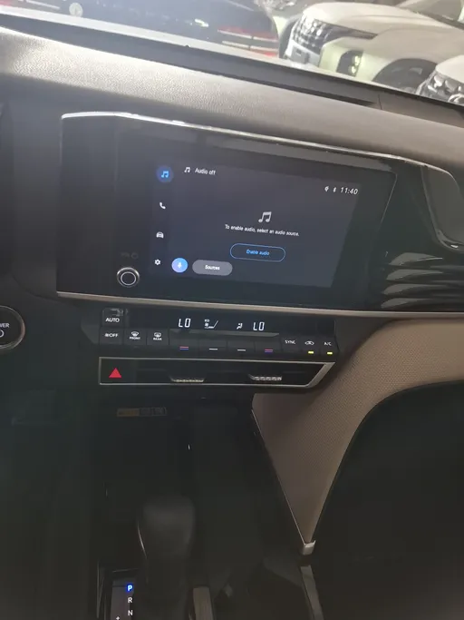 2025 Toyota Camry  LE HEV 