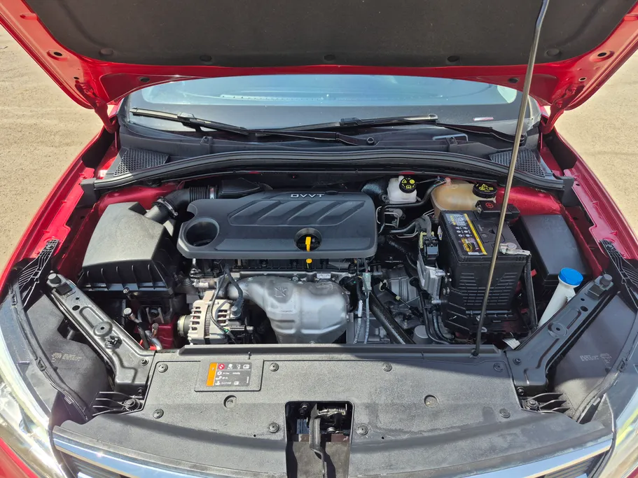 2022 MG 5 COM 