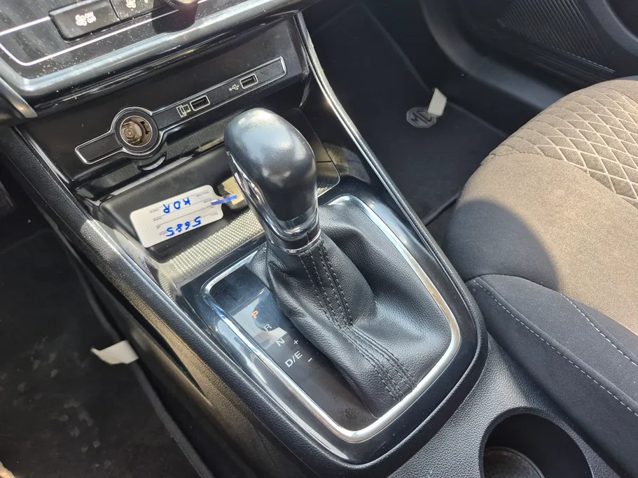 2022 MG 5 COM 