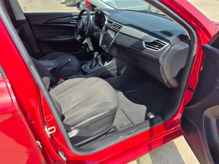 2022 MG 5 COM 