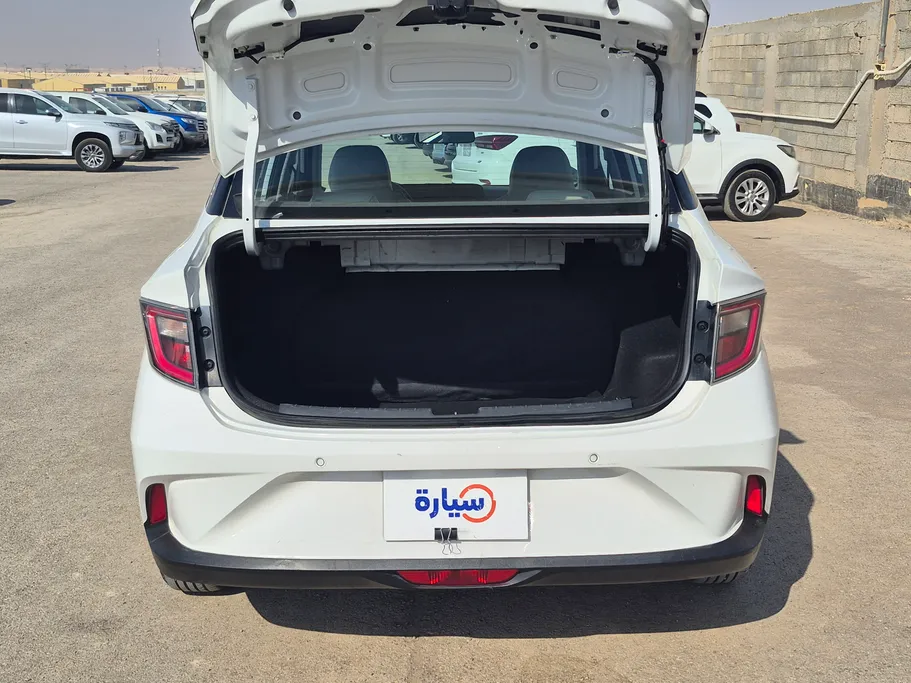هيونداي Grand i10 فلييت 2024 