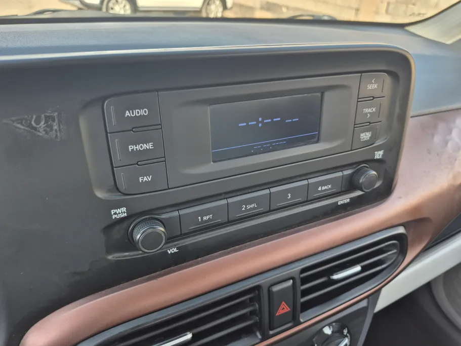 هيونداي Grand i10 فلييت 2024 