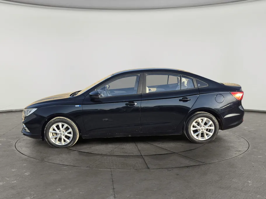 2022 MG 5 STD 