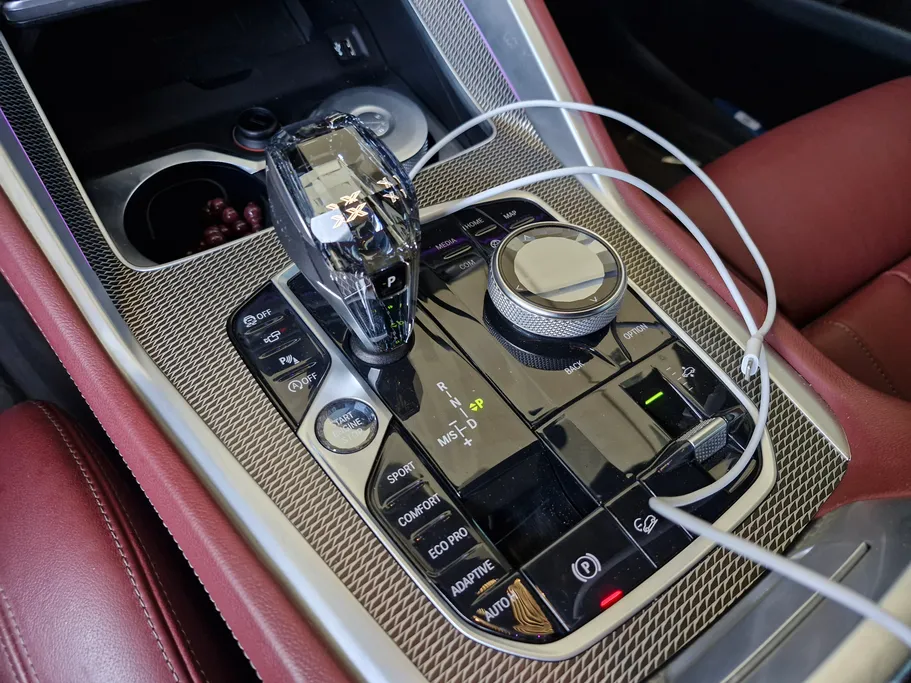 بي ام دبليو الفئة اكس 6 xDrive 40i 2021 