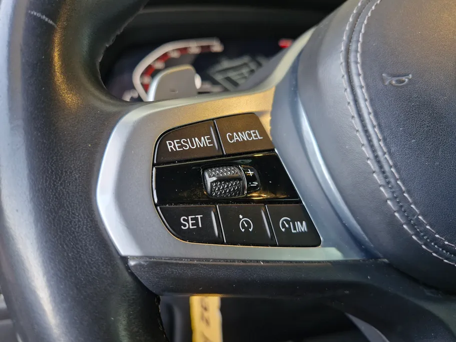 بي ام دبليو الفئة اكس 6 xDrive 40i 2021 