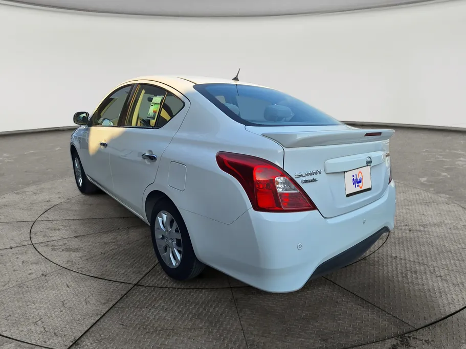 2022 Nissan Sunny Classic 