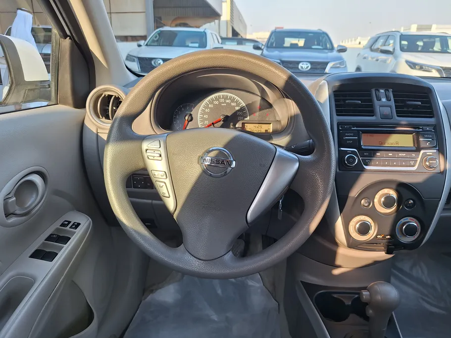 2022 Nissan Sunny Classic 