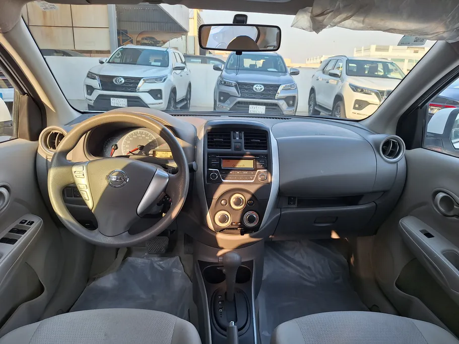 2022 Nissan Sunny Classic 