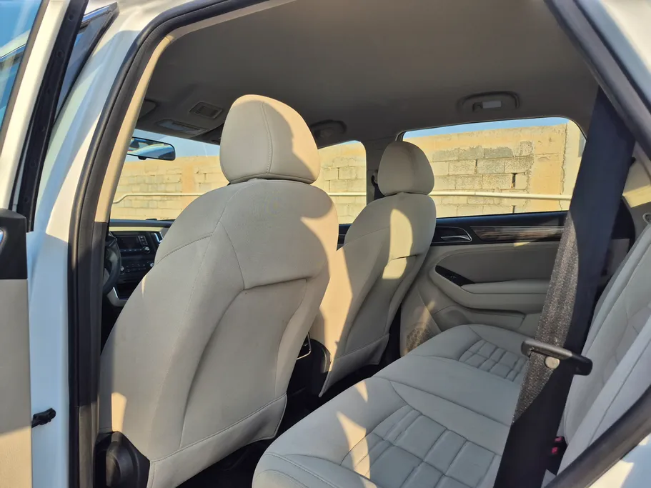 2023 MG RX5 STD 