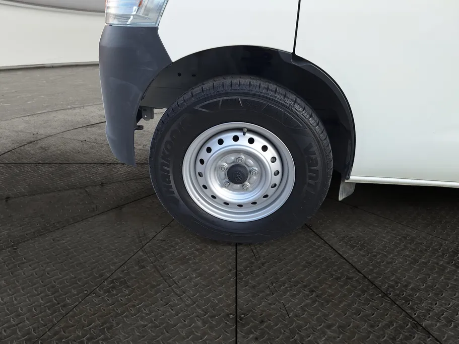 2023 Toyota LiteAce Van 