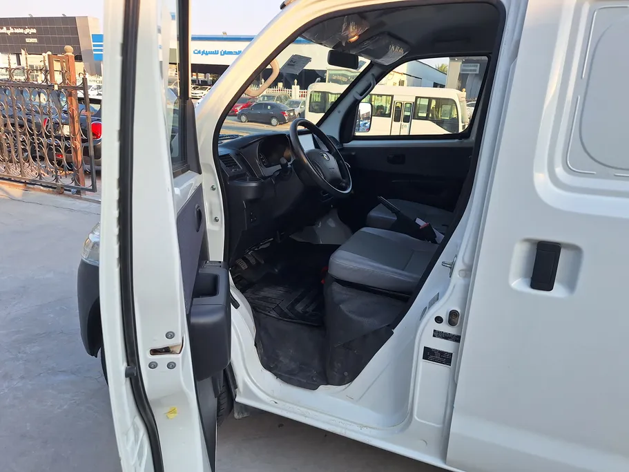 2023 Toyota LiteAce Van 