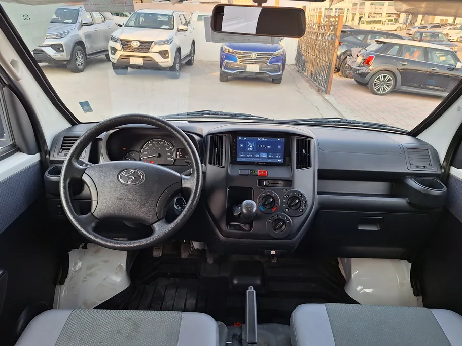 2023 Toyota LiteAce Van 