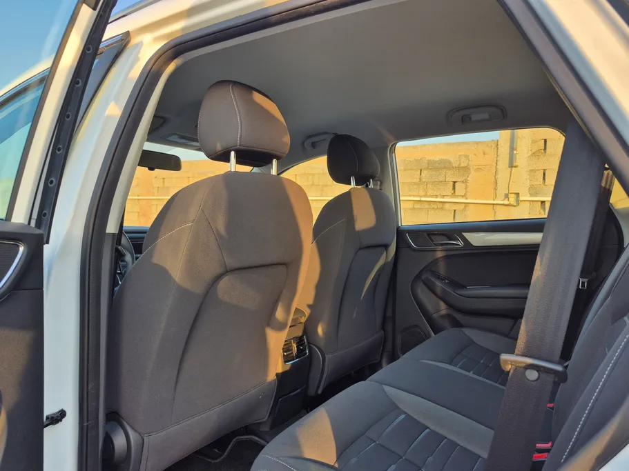 2023 ام جي RX5 STD 