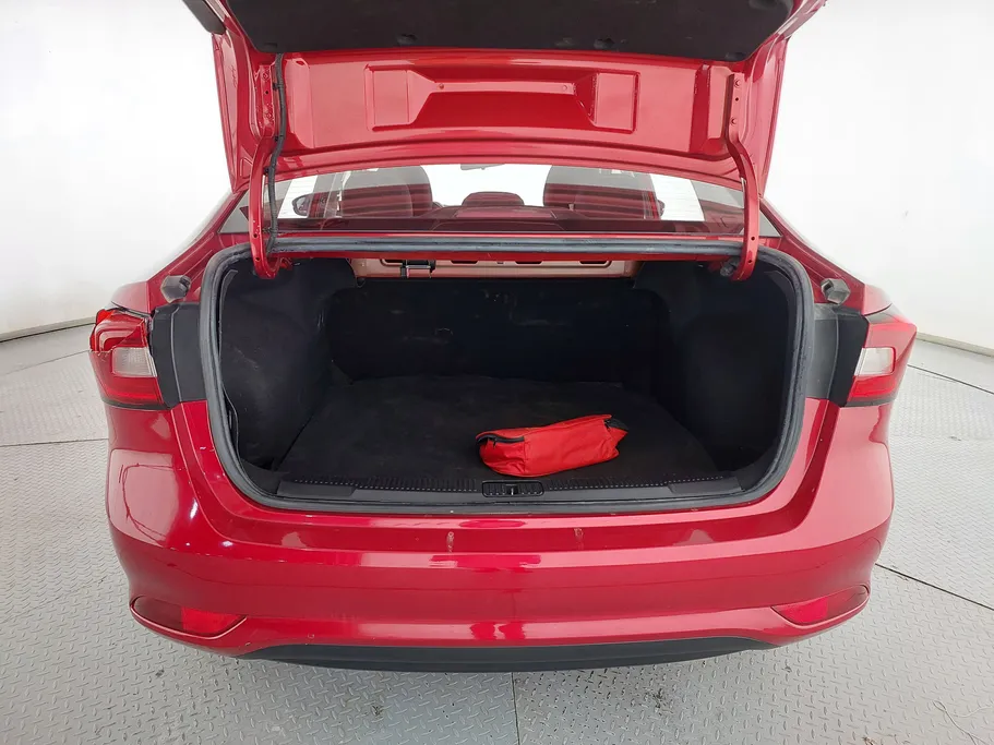 2022 MG 5 STD 